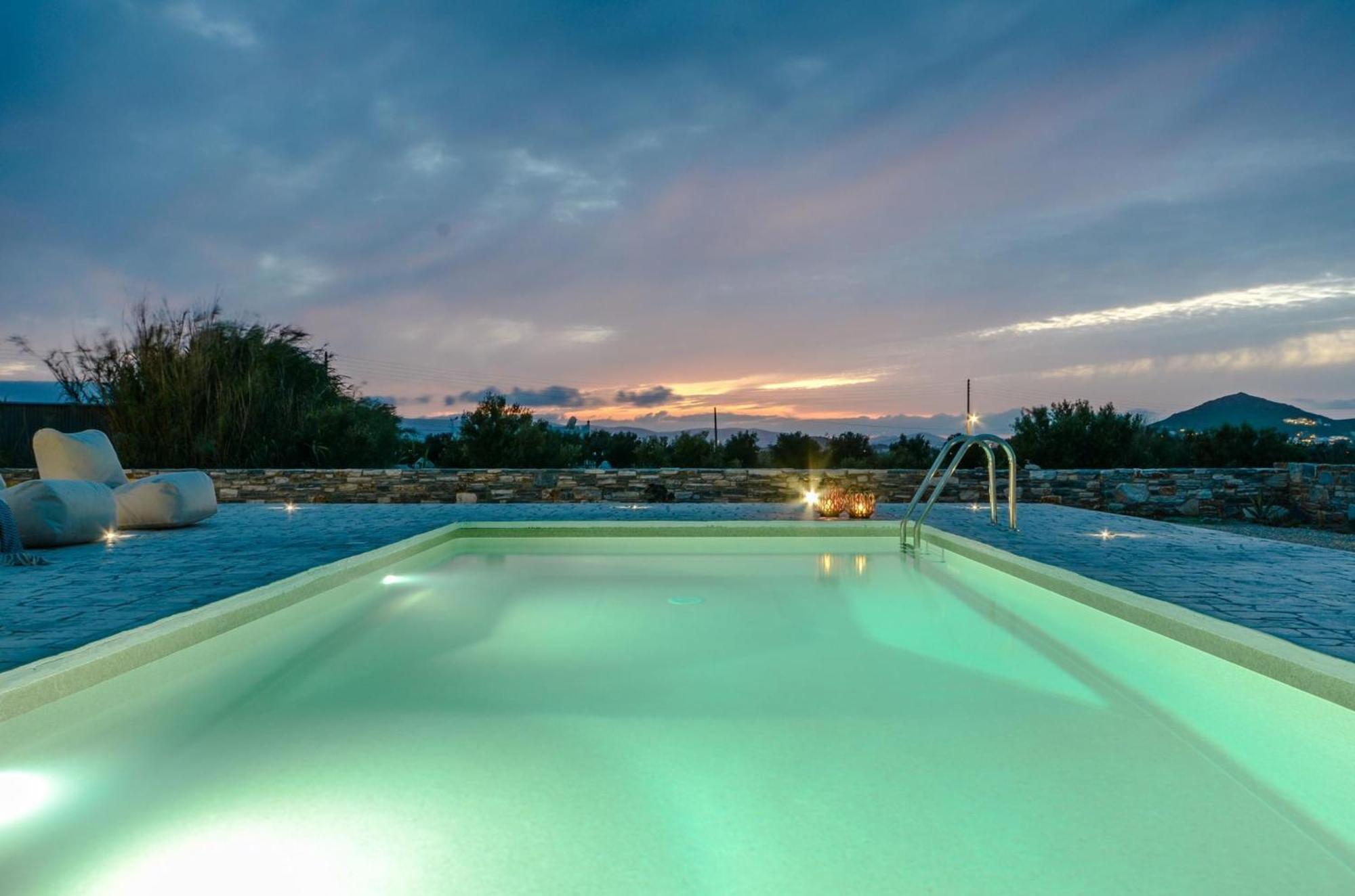 Olives Rocks Naxian Villas Agia Anna  外观 照片